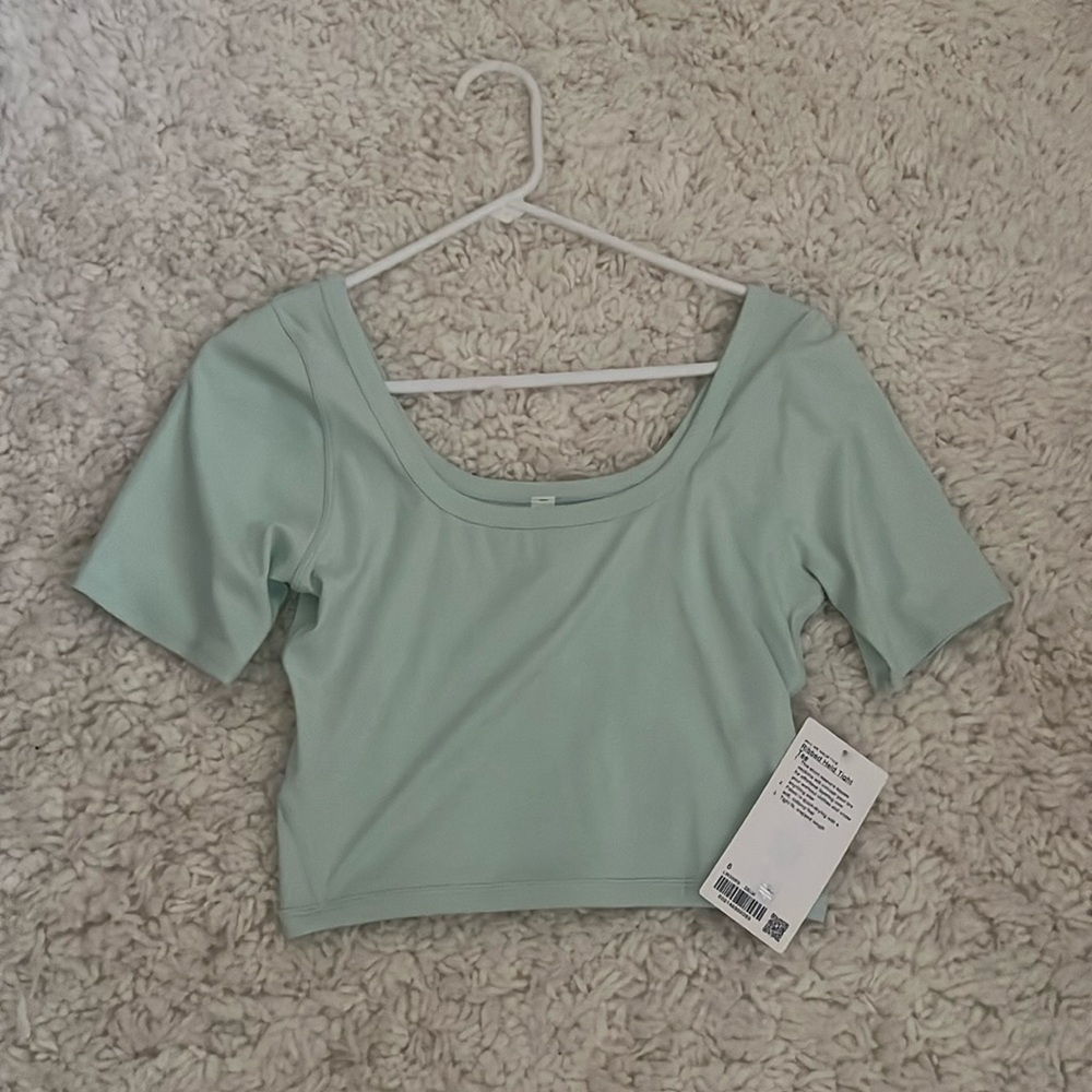 Brand new Lululemon top